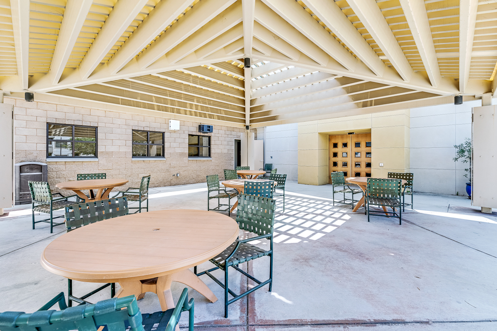 Outdoor Area Outdoor Area